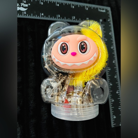 Lot of Jewelry Pieces – Mixed Necklaces, Earrings, Bracelets – All Wearable - Picture 2 of 2